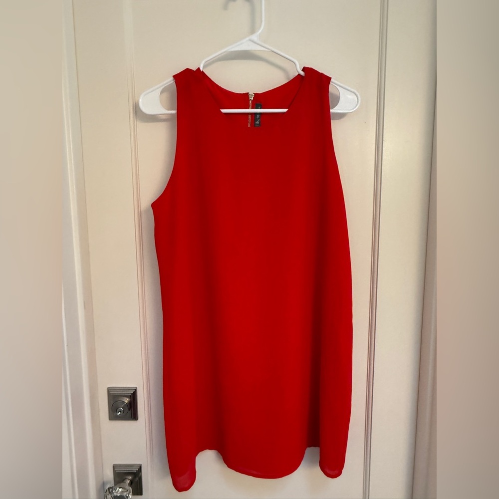 Chic Scarlet Sleeveless Mini Dress